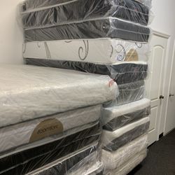 🚛 MATTRESS 4 SALE BRAND NEW TWIN SIZE $115 FULL SIZE MATTRESS $190. QUEEN SIZE $200 KING SIZE MATTRESS $349 LOCATION 303 POCASSET AVE PROVIDENCE RI 