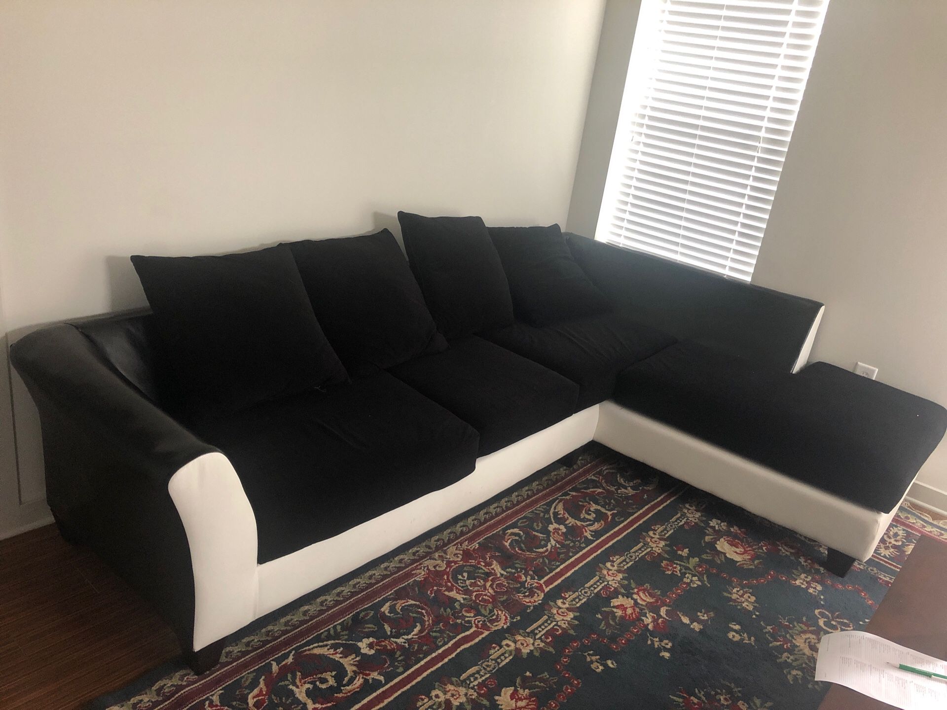 Sectional Sofa - pillows included