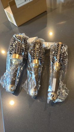 Hair styling roll brush set