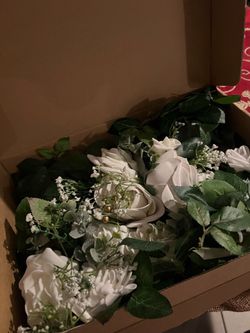 Groom and bride garland ivory