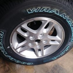 2001. Brand New Cherokee Only One Well And Tire