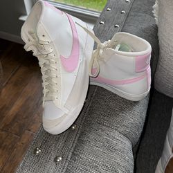 Nike Girls Blazers New