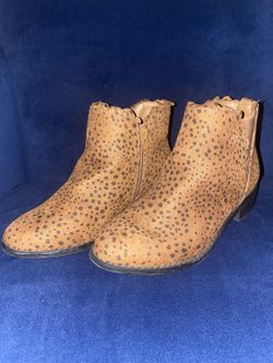 Girls Size 1 GAP kids Booties