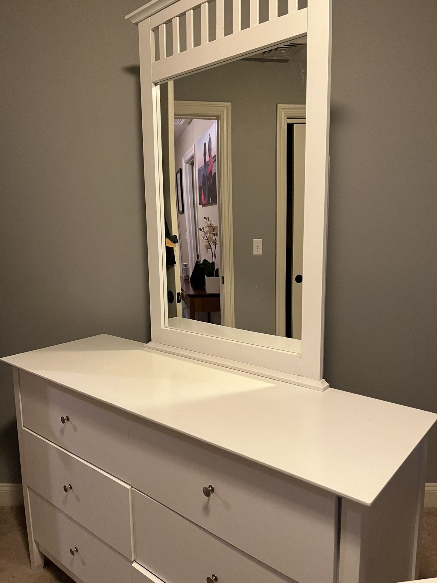 Full Bedroom Set (ready for Pickup!)