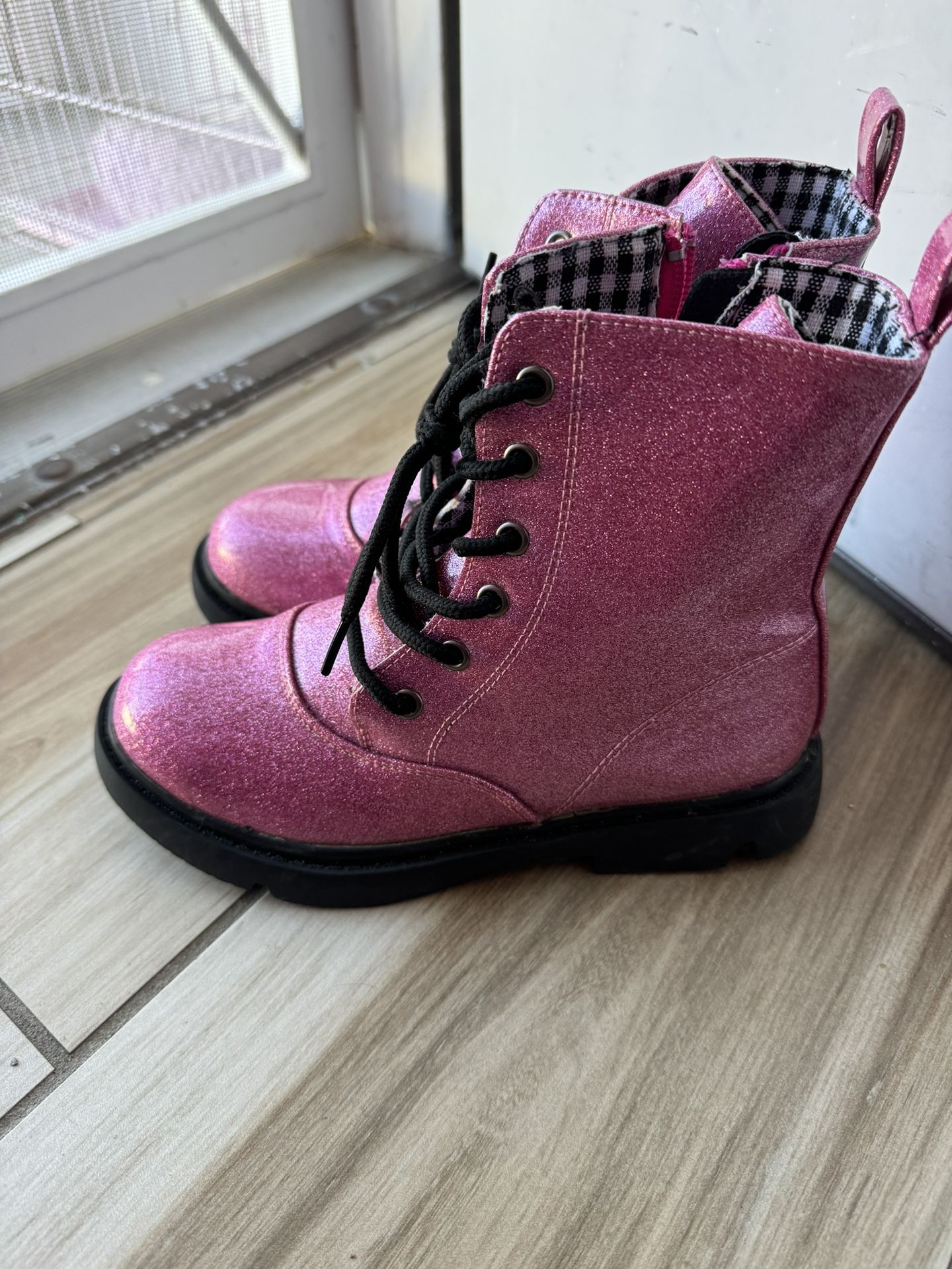 pink boots size 2 big kids
