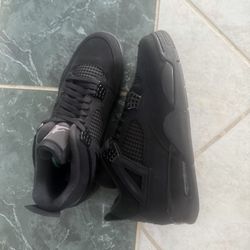 Jordan 4 Black Cats