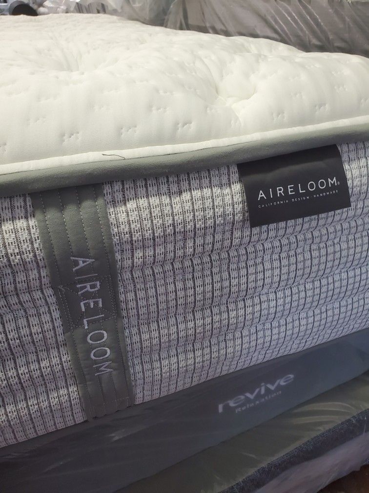 King SIZES MATTRESS INDIVIDUAL POCKETED COILS Medium Firm New