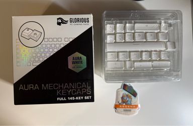 Glorious aura white keycaps