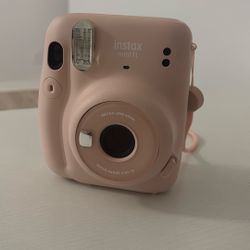 Light Pink Instax Mini 11!