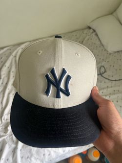 New Era Yankees Fitted Hat 7 1/4