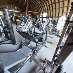 $2875 Bodymasters Leg Press Plate Loaded 35 Degree