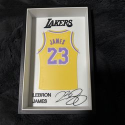 Lakers LeBron James 23 3D Frame – Decoración Deportiva