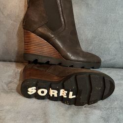Sorel “Joan of arc” Size 11