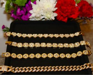 Unisex bracelet set of 4