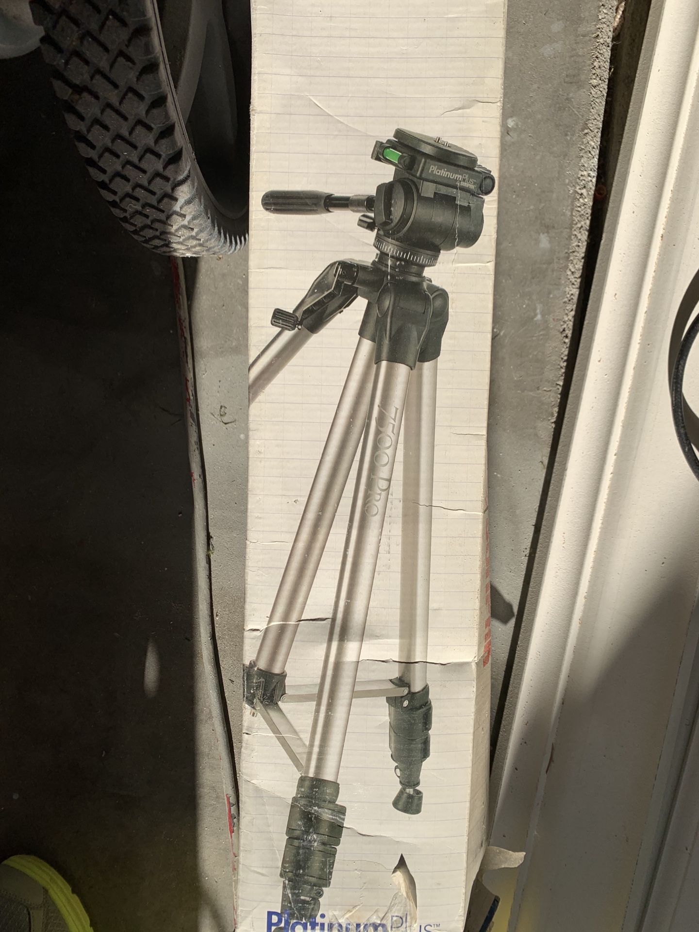 Platinum Plus Video camera tripod