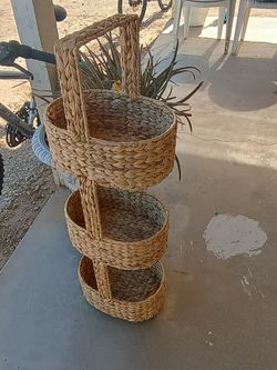 Moving sale
