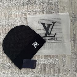 Lv beanie