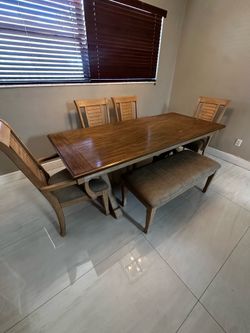 Dinning room set