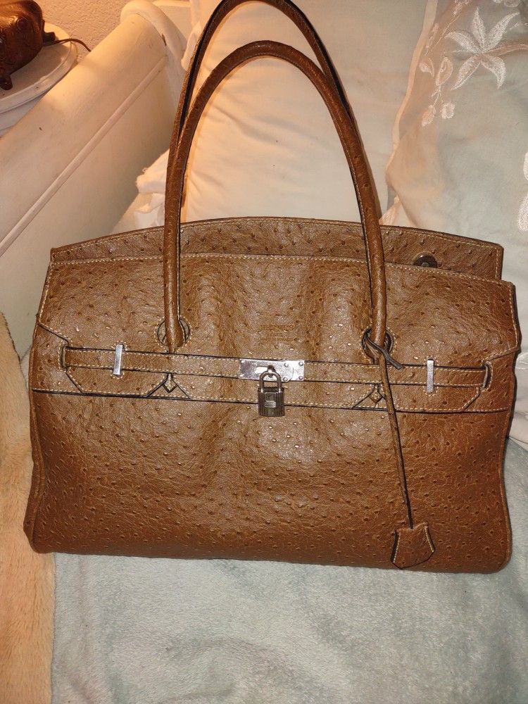 Fabulous Large Brown "Hermès" Ostrich Birkin Bag