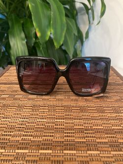 Thick Acetate Frame Square Sunglasses