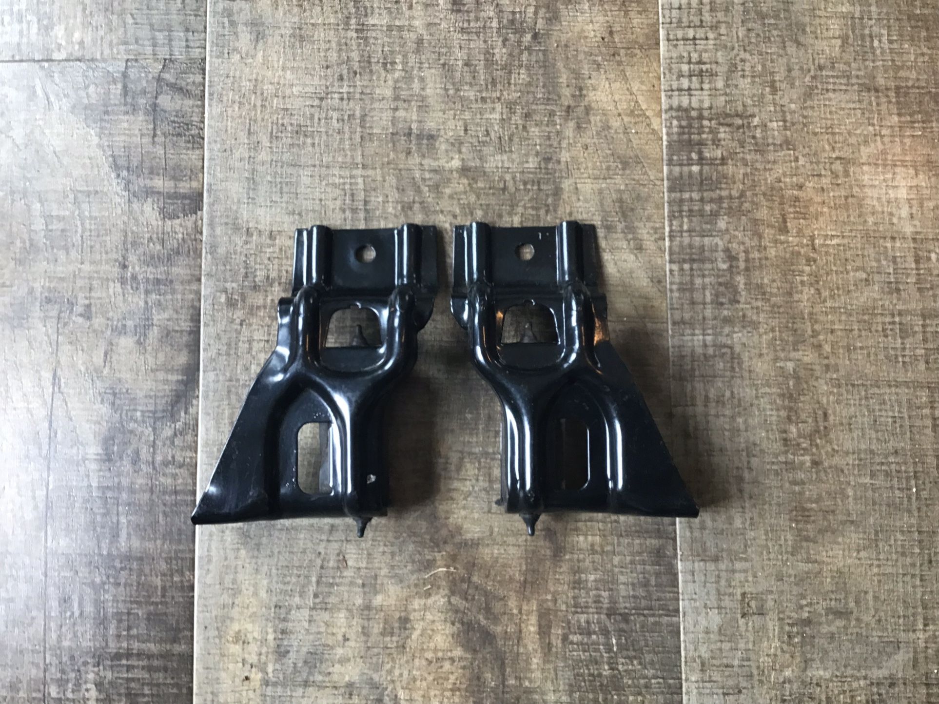 Upper Radiator Mounts For A 1984 Fox Mustang 4 Cylinder