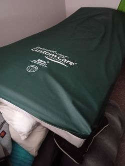 Hospital size mattress and pump