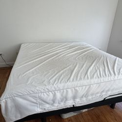 King Size Mechanical Adjustable Bed – Excellent Condicional  