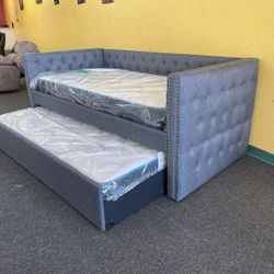 Twin / Twin Trundle Bed 