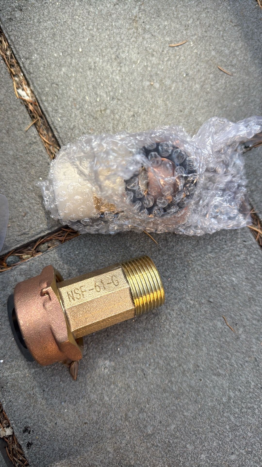 Brass fitting / connector