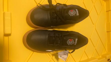 Reeboks Youth 51/2