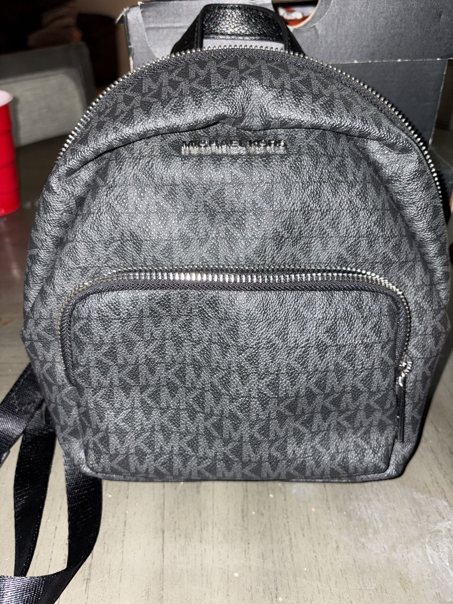 Micheal Kors BookBag π