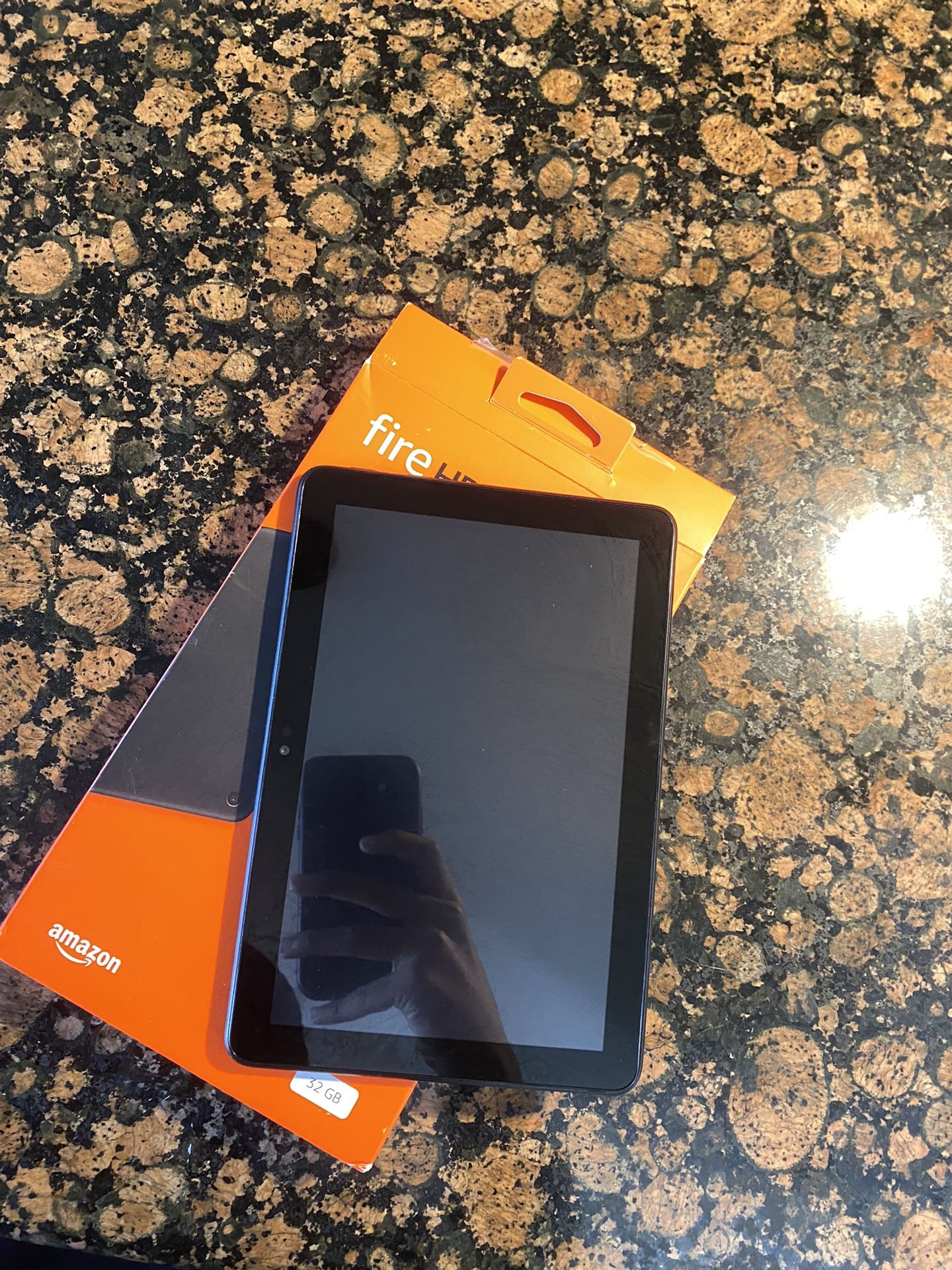 Fire HD 8 amazon tablet