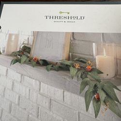 Threshold 5 Ft Garland 