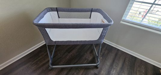 Pamo Babe Bedside Bassinet Crib