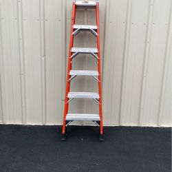 6 ft. Fiberglass Step Ladder with 375 lbs. Load Capacity Type IAA Duty Rating