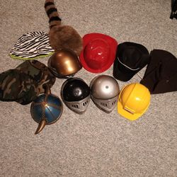 Huge Lot Of Children's Halloween Costumes And Dress Up Clothes