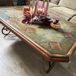 Coffee Tables And 2 End Tables 