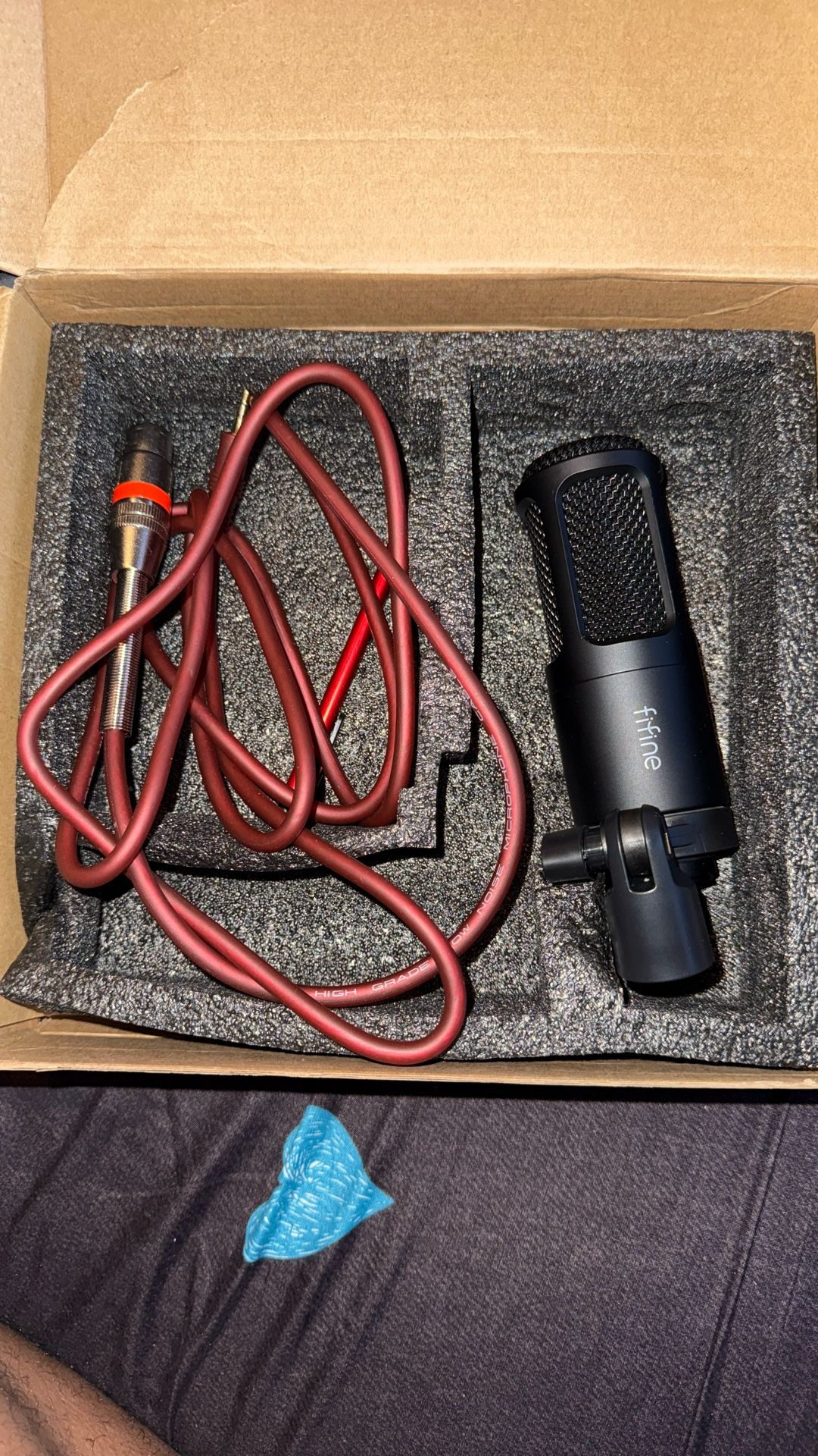 Brand New Fifine Xlr Microphone Comes With Chord