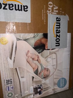BRAND NEW Baby Delight Alpine Organic Deluxe Portable Bouncer