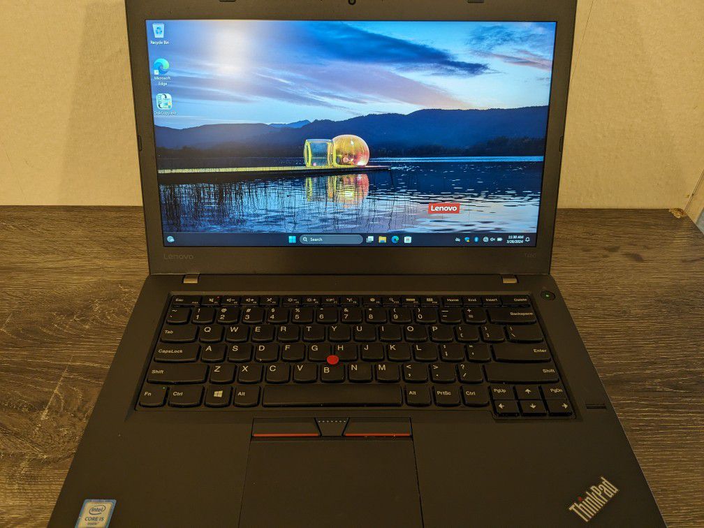 ThinkPad T460 I5, 16gb Ram, 250gb Ssd with Docking Station  and AC adapter 