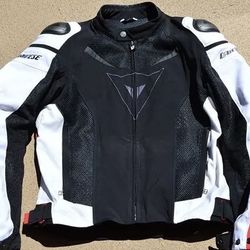 Dainese Motorcycle jacket (size 46)