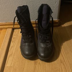 magnum hi-tec boots