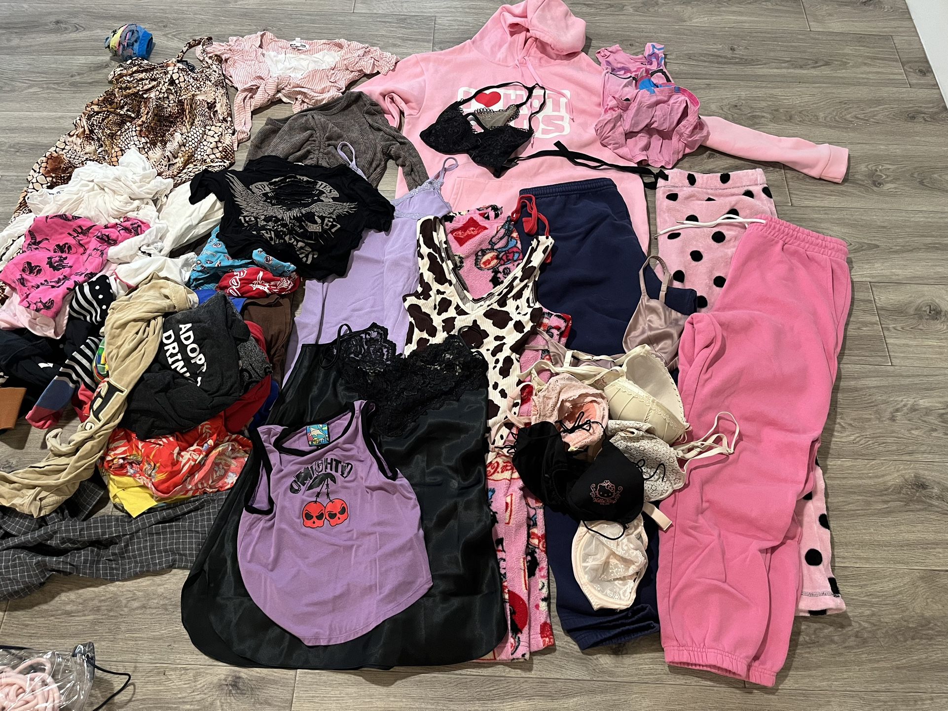 Moving Sale Women's Clothing