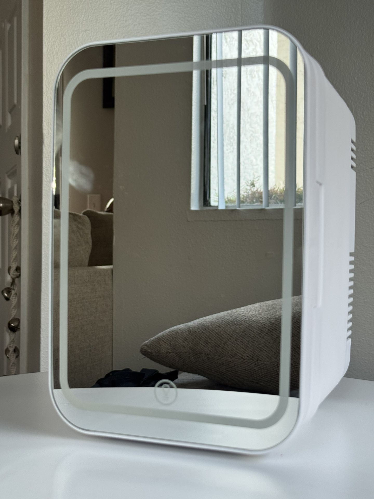 10” Mini Fridge with Vanity Mirror & LED Light Single Door Compact Refrigerator Brand New