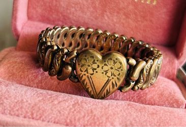 Vintage Heart Bracelet 1940’s