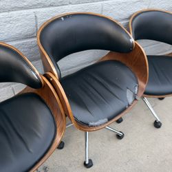 Set Of 4 Mid Century Modern Rolling Chair With Faux Leather 