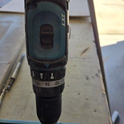 Makitta Drill And  Hammer Drill