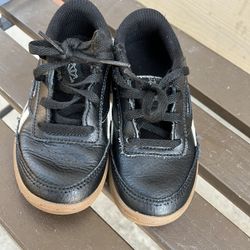 Black Classic Toddler REEBOK