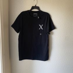 Brand New Men’s Express brand Black Tee Shirt Up For Sale  