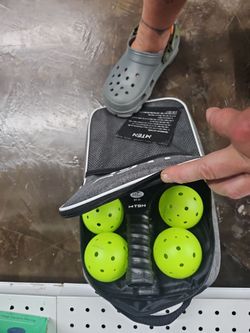 MTEN MT-01 Pickleball Paddle Set with Balls